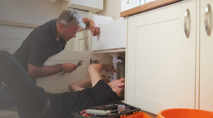 Emergency Burst Pipe Repair in Fostoria, MI